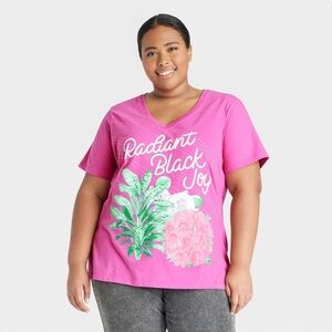 ⭐️ Target Pink Floral Graphic V-Neck Tee Size 4X